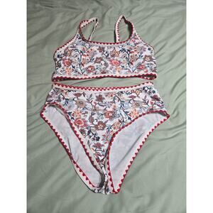 Unknown brand large women's white and red floral bikini